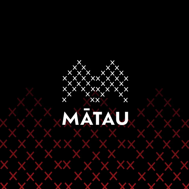 Matau banner square